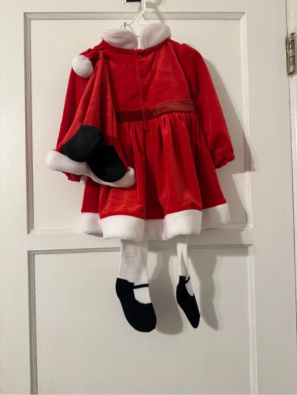 Baby Disney Minnie Mouse Christmas outfit sz 18-24 months